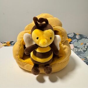 RARE Retired Jellycat Honeyhome Bee